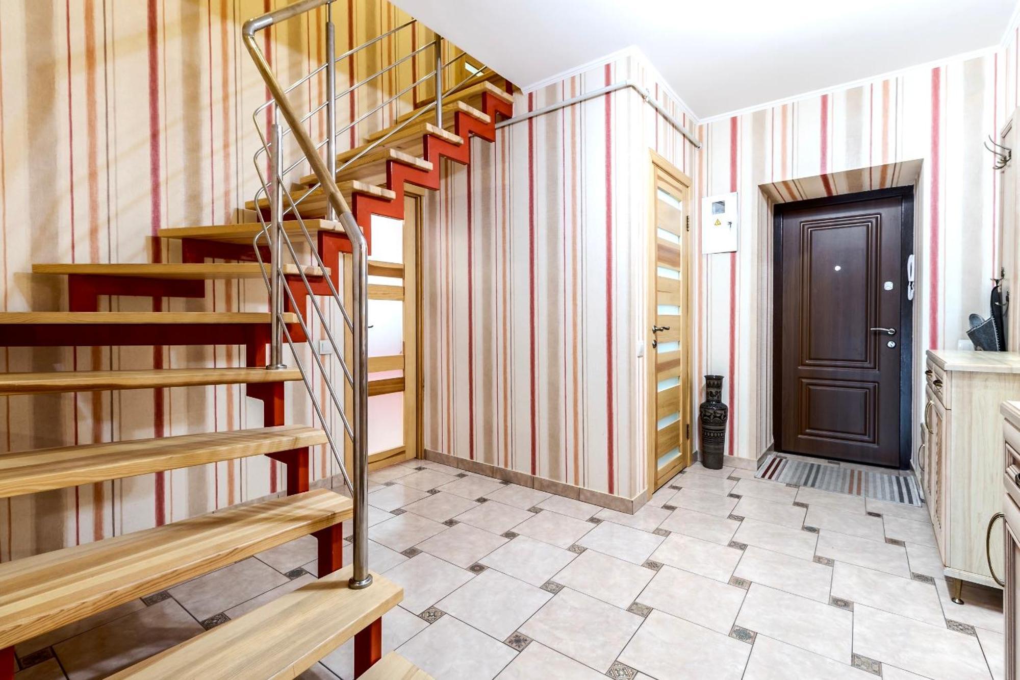 Grand Apartments On Rynok Square Львів Екстер'єр фото