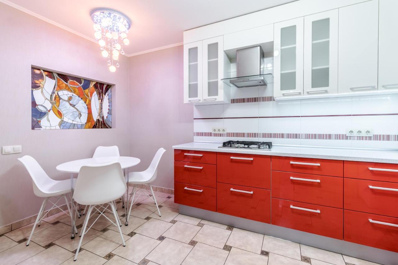 Grand Apartments On Rynok Square Львів Екстер'єр фото